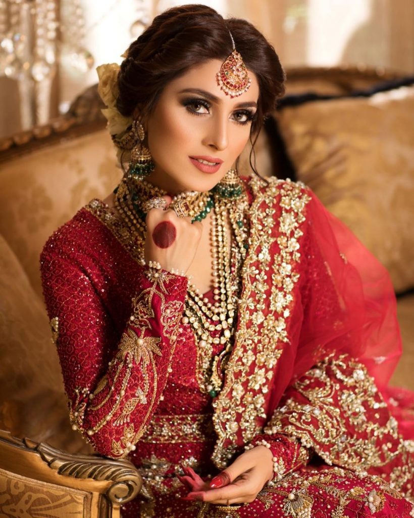 Latest Beautiful Bridal Photo Shoot of Actress Ayeza Khan