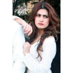 25 Most Mesmerizing Pictures of Kubra Khan on Internet