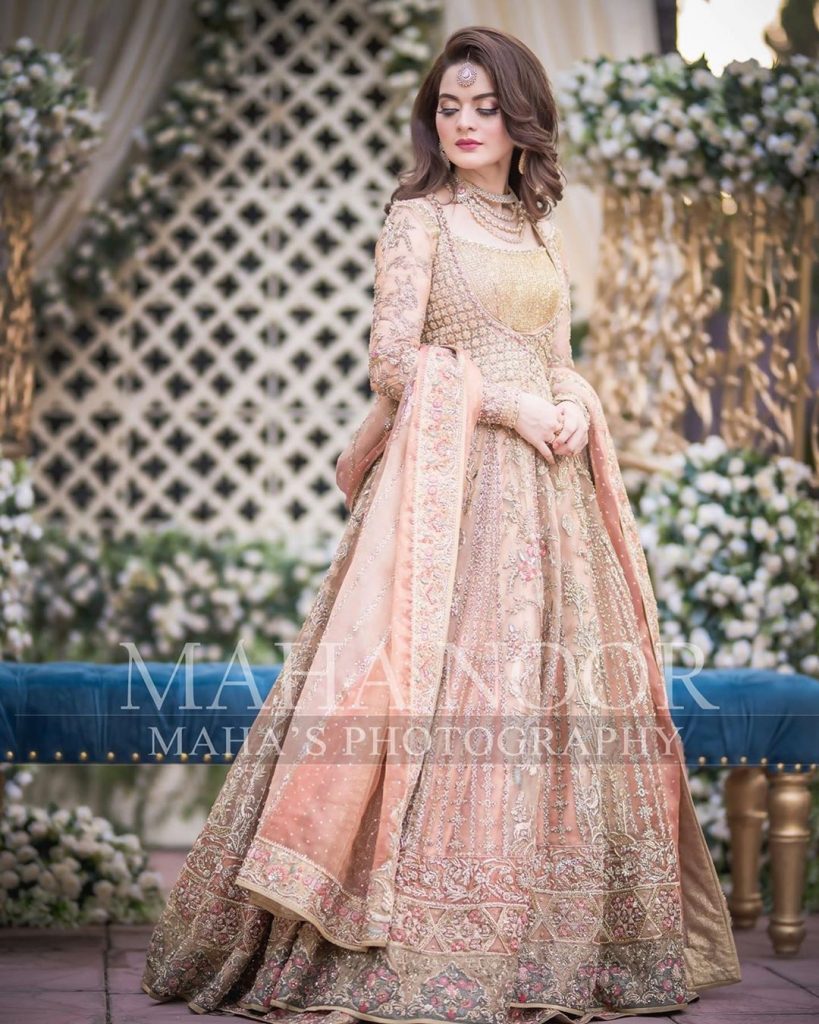 Gorgeous Minal Khan Latest Beautiful Bridal Photo Shoot