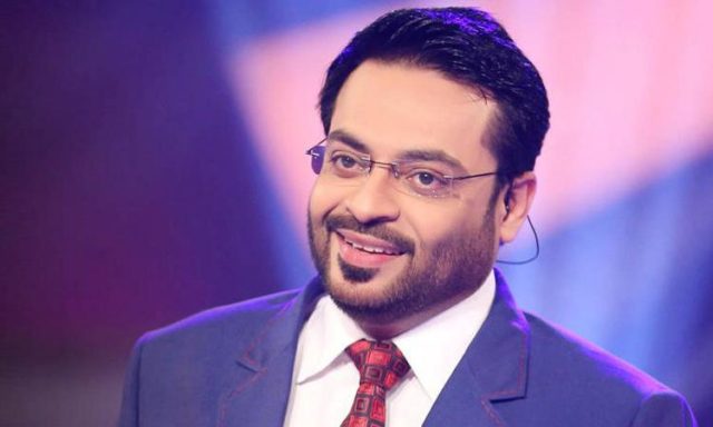 People Bashed Aamir Liaquat For His Act Of Attention Seeking 2