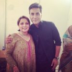 Gorgeous Ladies Adnan Siddiqui is Friends With