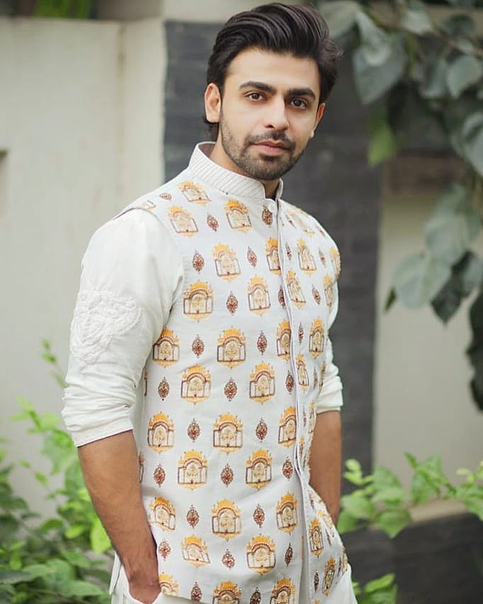 A Closer Look at the Heartthrob Farhan Saeed – 24/7 News - What is ...