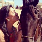 Female Celebrities who Love Horses