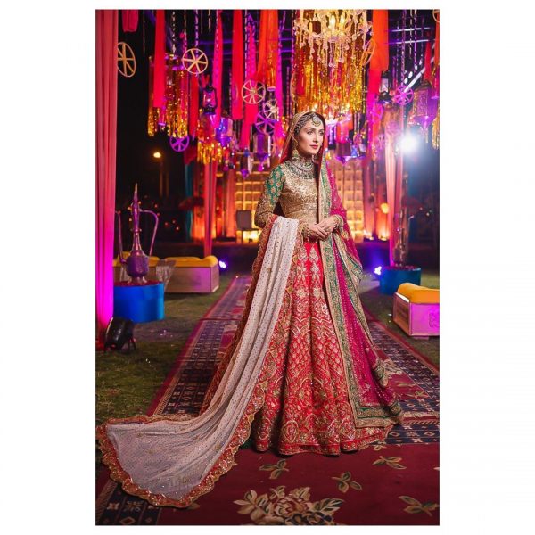 Ayeza Khan Beautiful Bridal Shoot From The Set Of Her Drama Mehar
