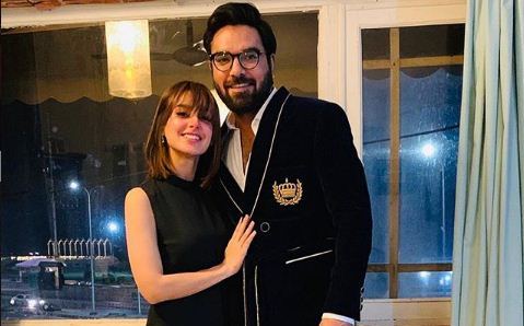 Iqra Aziz And Yasir Hussain Prepared Suit For Doctors 20