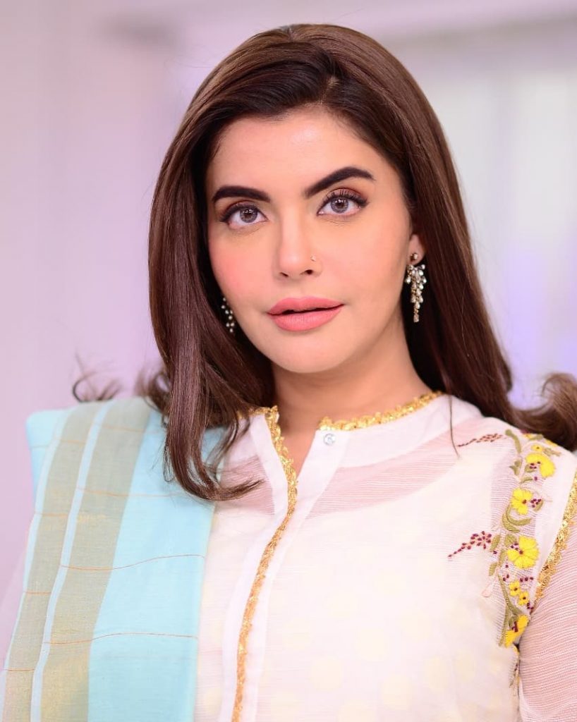 Nida Yasir Talks About Spending Money On Clothes Carefully