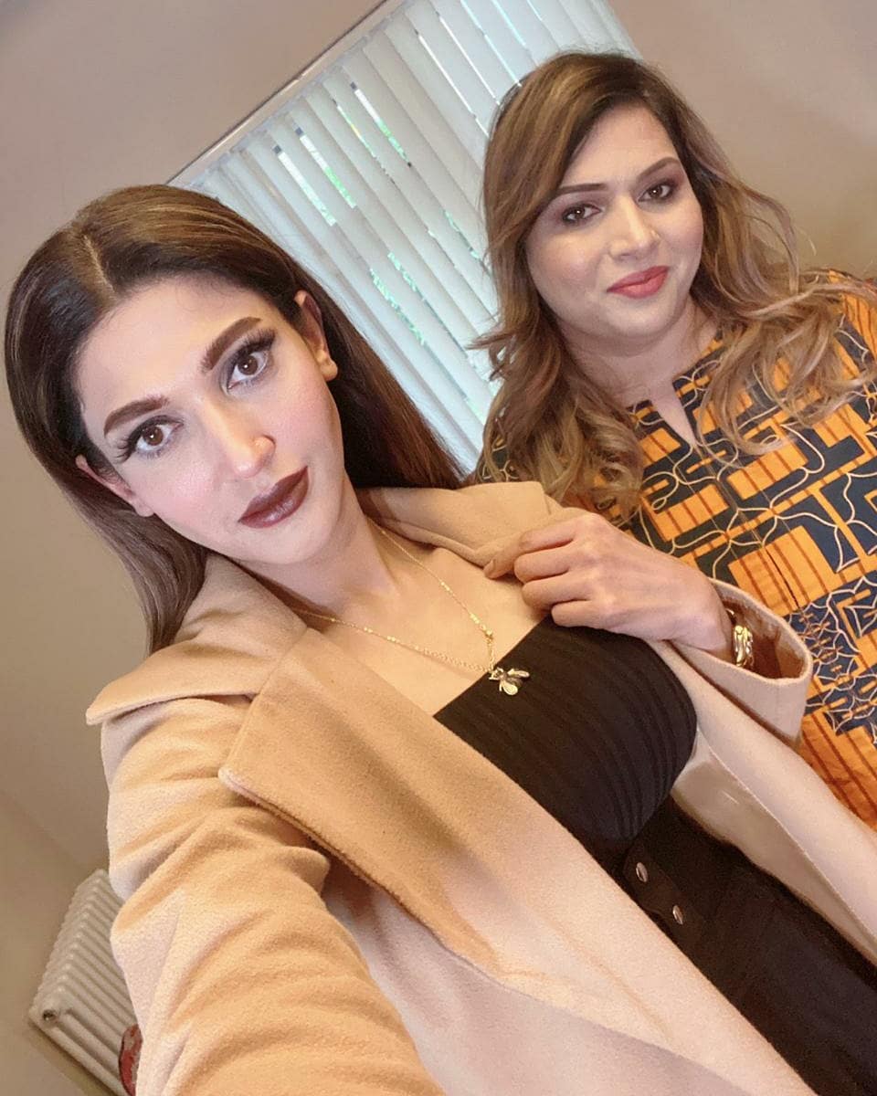 Sana Fakhar 16