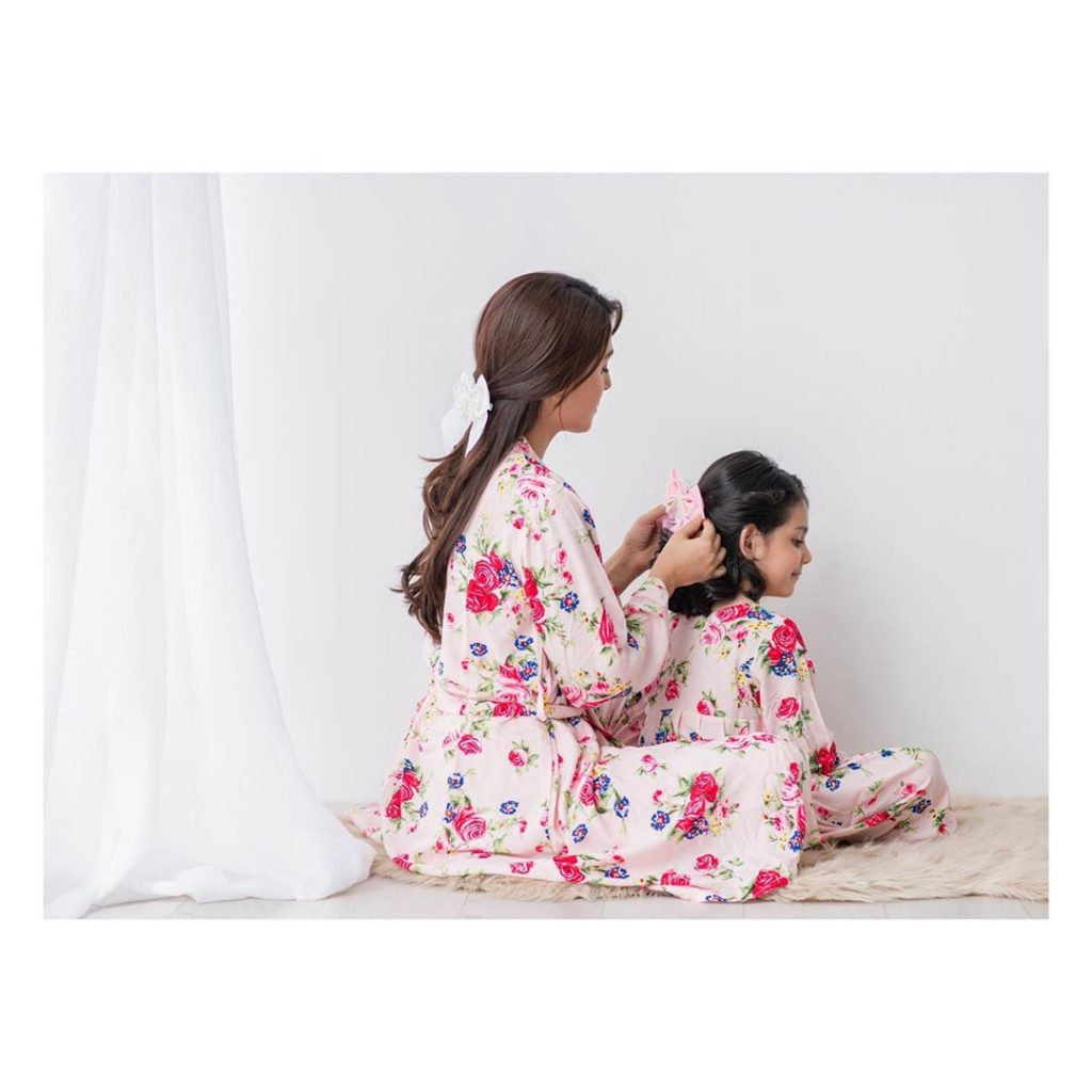 Ayeza Khan Mother’s Day Photoshoot With Her Daughter Hoorain