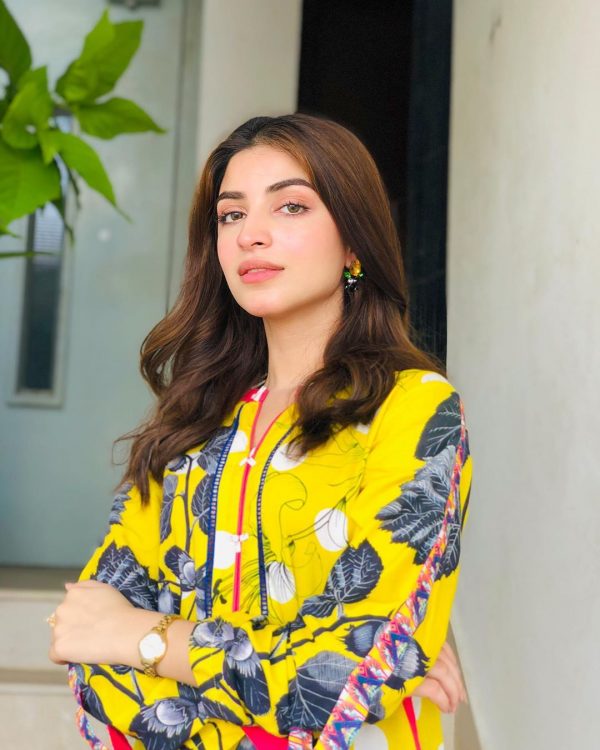 Latest Beautiful Pictures of Actress Kinza Hashmi – 24/7 News - What is ...