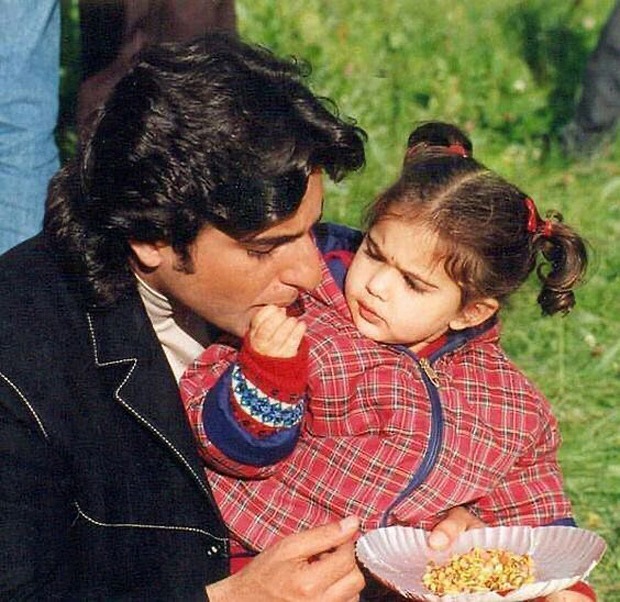 Saif Ali Khan and toddler Sara Ali Khan are too cute for words in this throwback picture