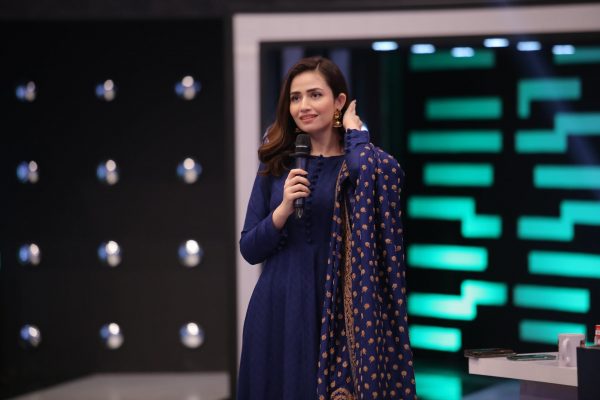 Beautiful Clicks of Actress Sana Javed from Jeeto Pakistan League