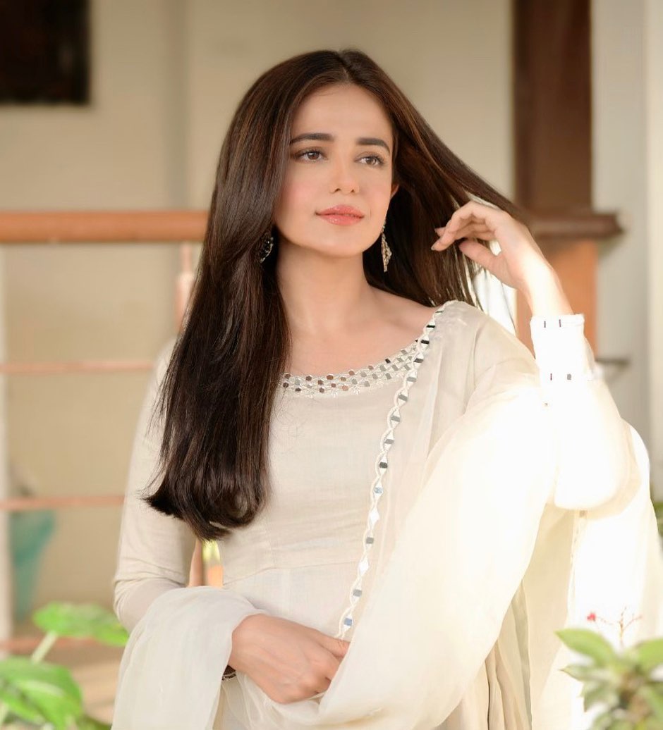 Sumbul Iqbal 12