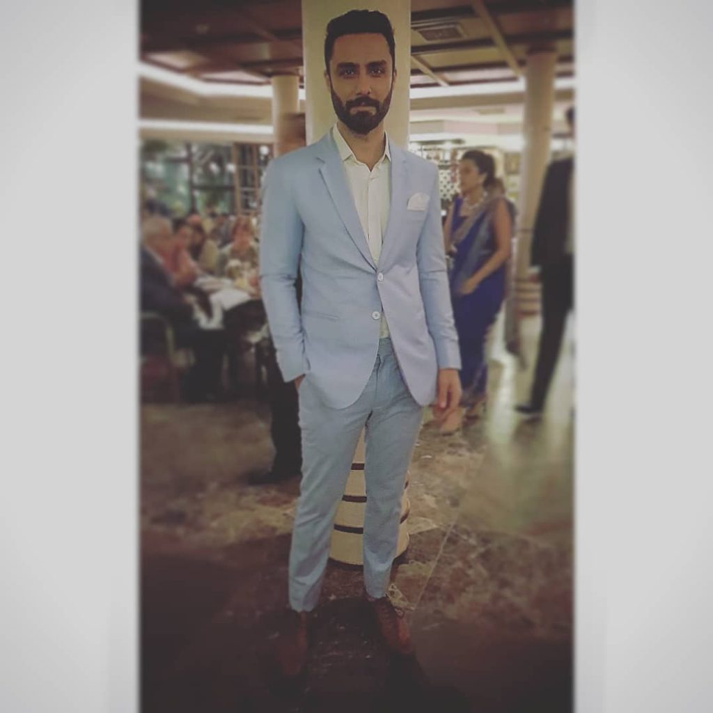 A Closer Look on the Style Icon Ahmed Ali Akbar – Dashing Photos – 24/7 ...