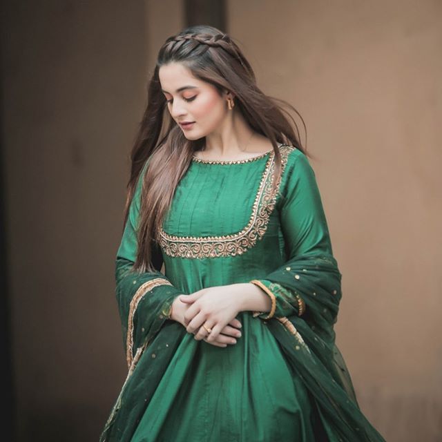 aiman khan 4 2