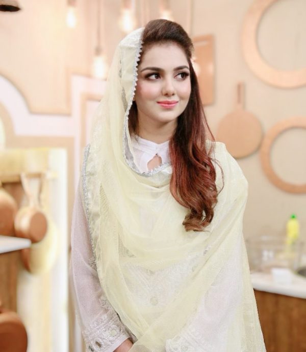 Beautiful Clicks of Syeda Tuba Amir From Amir Liaquat Ramazan Show