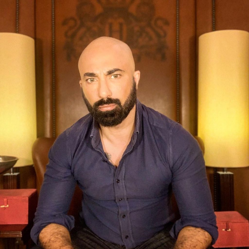 HSY Shared How He Got Blind In Accident 3