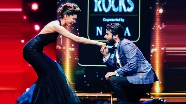 Fawad Khan and Deepika Padukone Beautiful Video from Awards Show