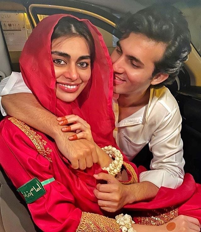 People React To Shahroz Sabzwari’s Video Stating He Did Not Cheat On Syra