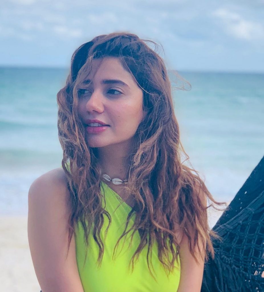 Mahira Khan Hits Back At Hater 12