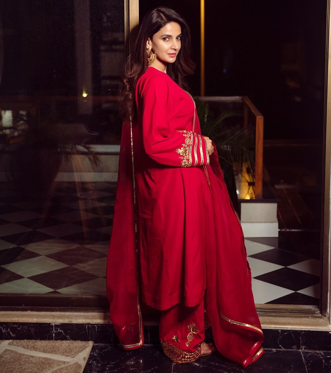 Saba Qamar 1 1