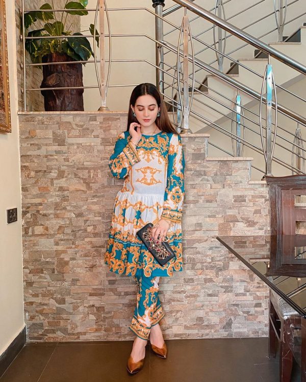 Gorgeous Aiman Khan Latest Beautiful Pictures 247 News What Is Happening Around Us 3451