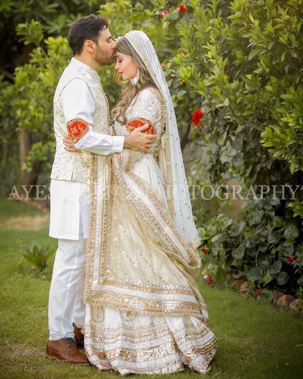 Haroon Rasheed and Farwa Hussain HD Wedding Pictures