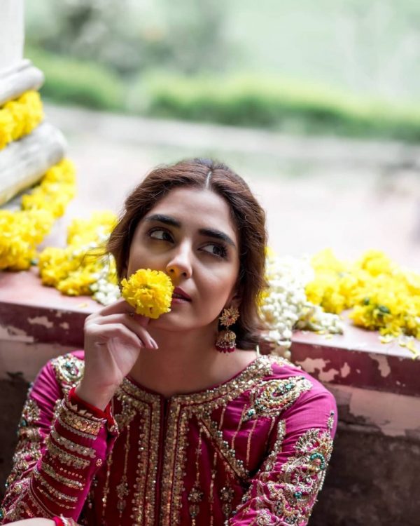 Maya Ali is Looking Gorgeous in Latest Bridal Dresses Shoot