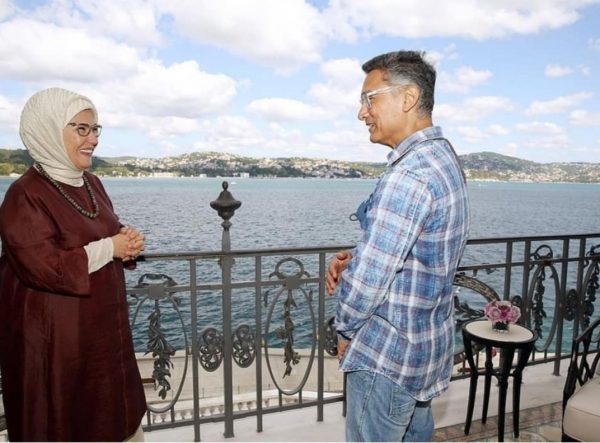 Beautiful Clicks of Aamir Khan Met First Lady Of Turkey