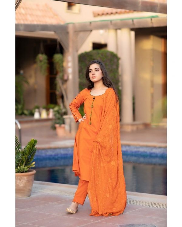 Arisha Razi and Sarah Khan Clothing Brand Its For You – Pictures