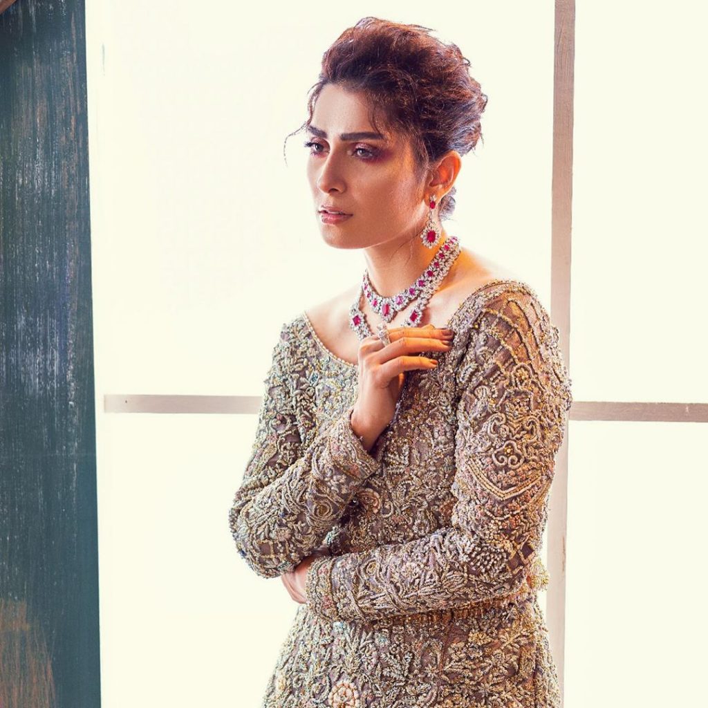 Ayeza Khan New Photo Shoot in Beautiful Dress for Sara Rohale Asghar