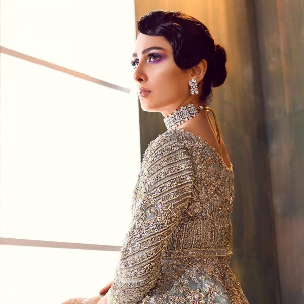 Ayeza Khan is Looking Different and Beautiful in her Latest Shoot