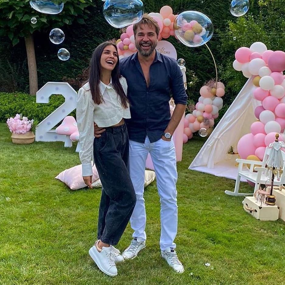 Engin Altan Celebrated Daughters Birthday With Family 2 1