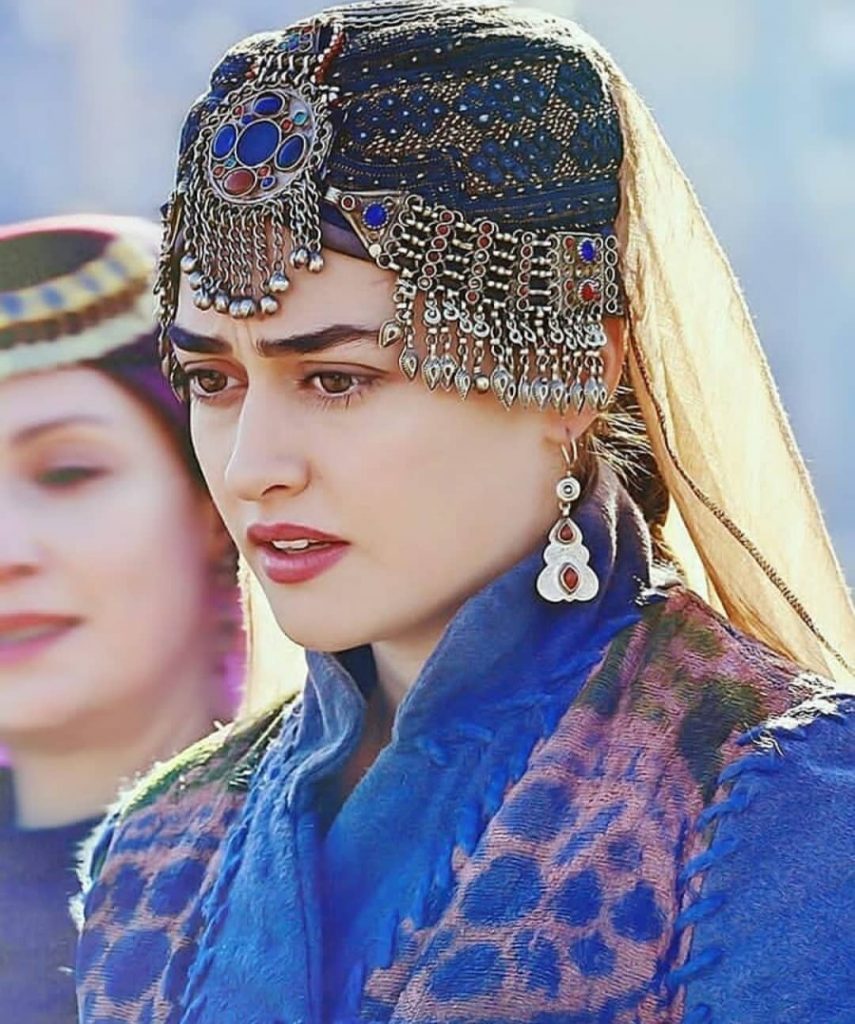 Heres The Voice Behind Halime Sultan From Ertugrul 10