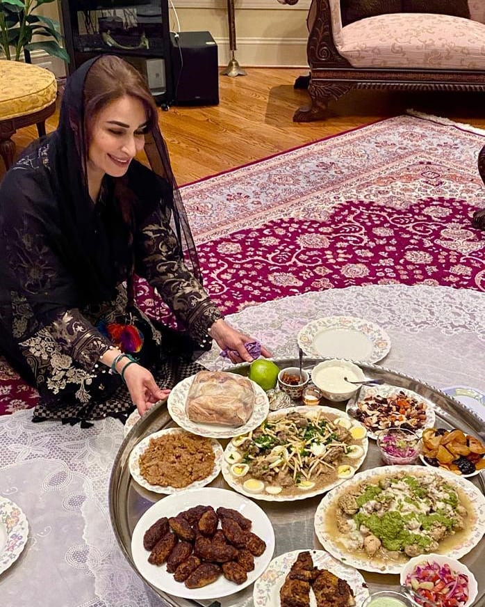 Reema Khan 4