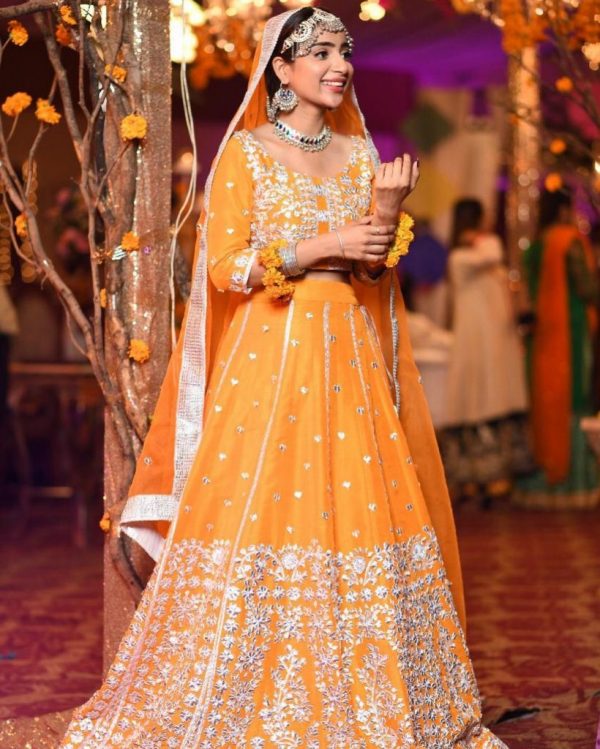 Saboor Ali is Looking Gorgeous in Mayoon Dress Shoot for Sanobar Azfar