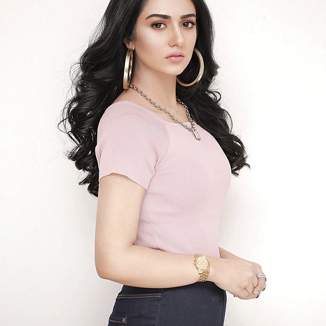 Sarah Khan Shares Tips To Stay Fit 37 1