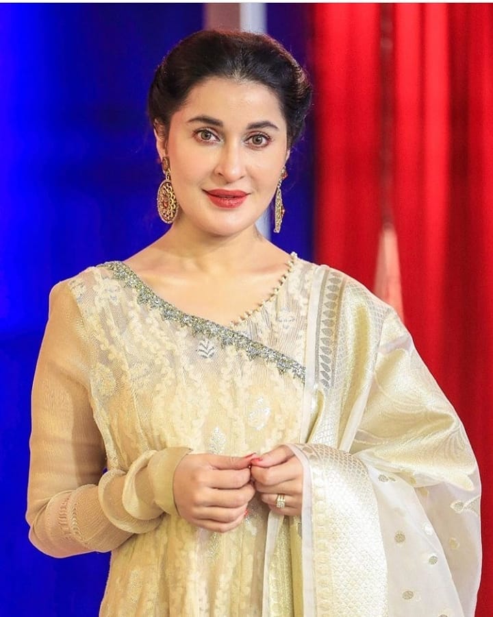 Shaista Lodhi Looks Gorgeous In Latest Pictures 1