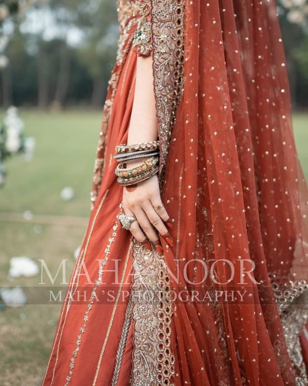 Beautiful Bridal Photo Shoot of Gorgeous Syeda Tuba Aamir