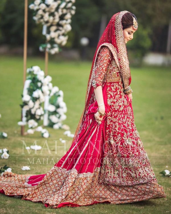 Beautiful And Gorgeous Syeda Tuba Aamir Latest Bridal Shoot