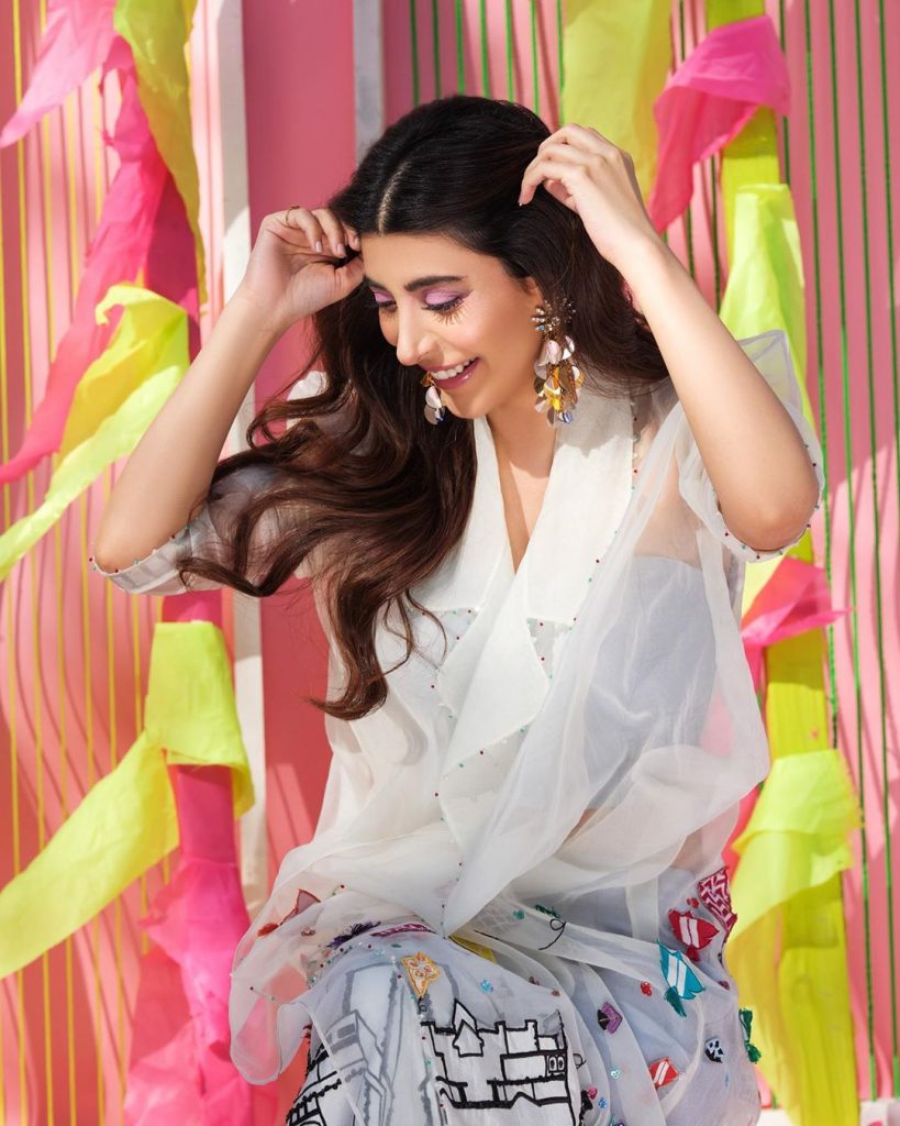 Urwa Hocane Called Out For Wearing Revealing Dress 35