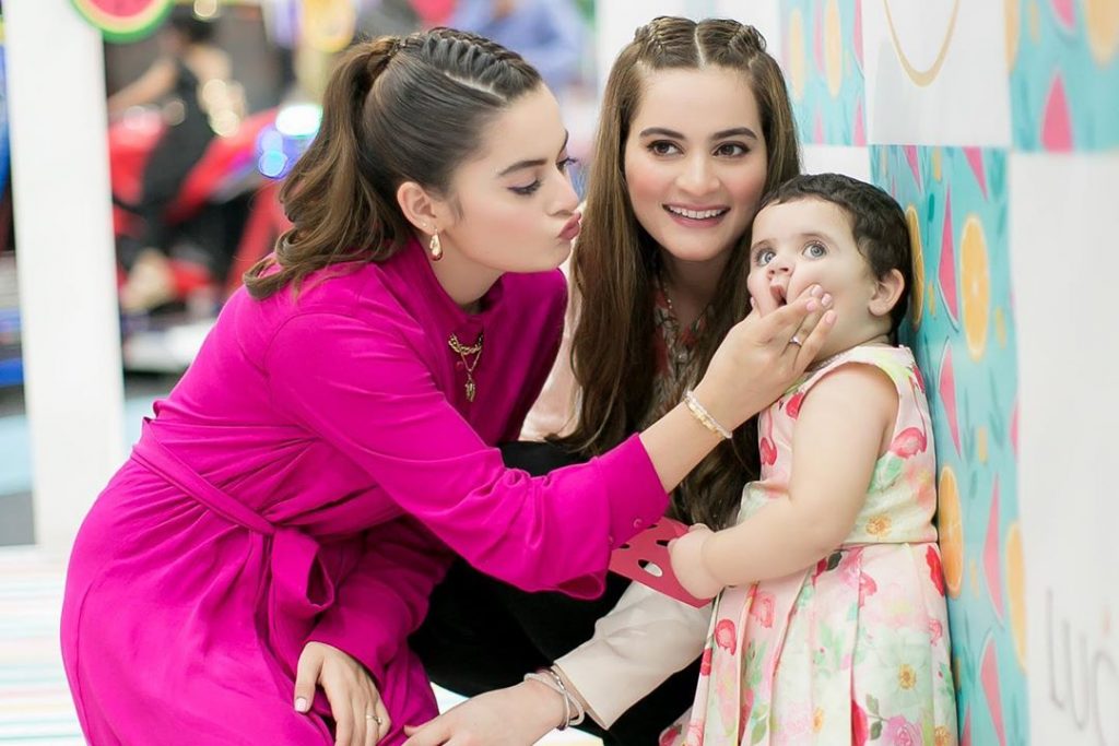Aiman Khan Gives Shut Up Call To Haters Who Criticized On Amals Birthday Party 9