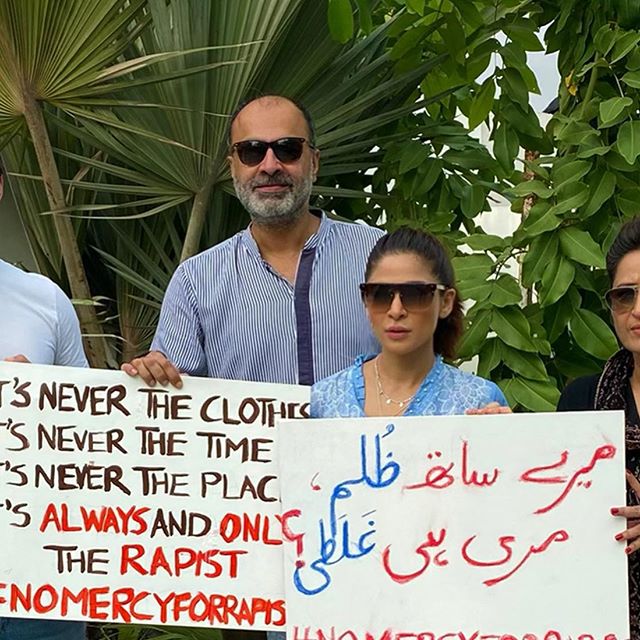 Mahira Khan Ayesha Omar Sarah Khan And Others Attend Protest For Motorway Rape Case 6