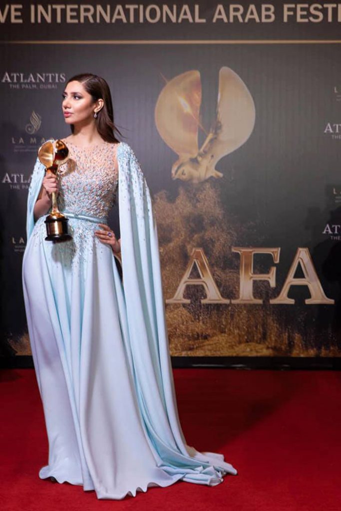 Mahira Khan International Arab Festival Awards