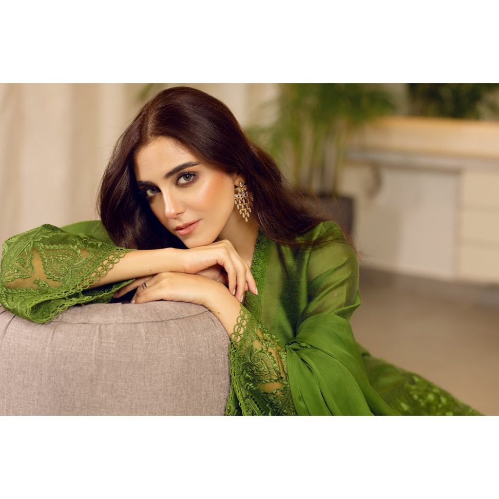 Maya Ali Shared Pictures With Meaningful Poetry 7