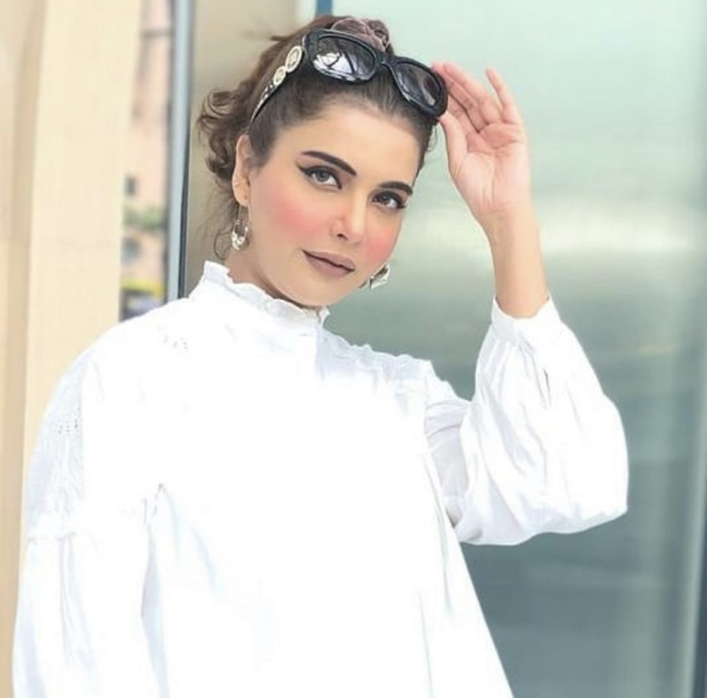 Nida Yasir 1