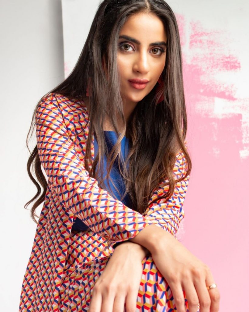 Saboor Aly Collaborated With Lulusar For Latest Versatile Outfits 19