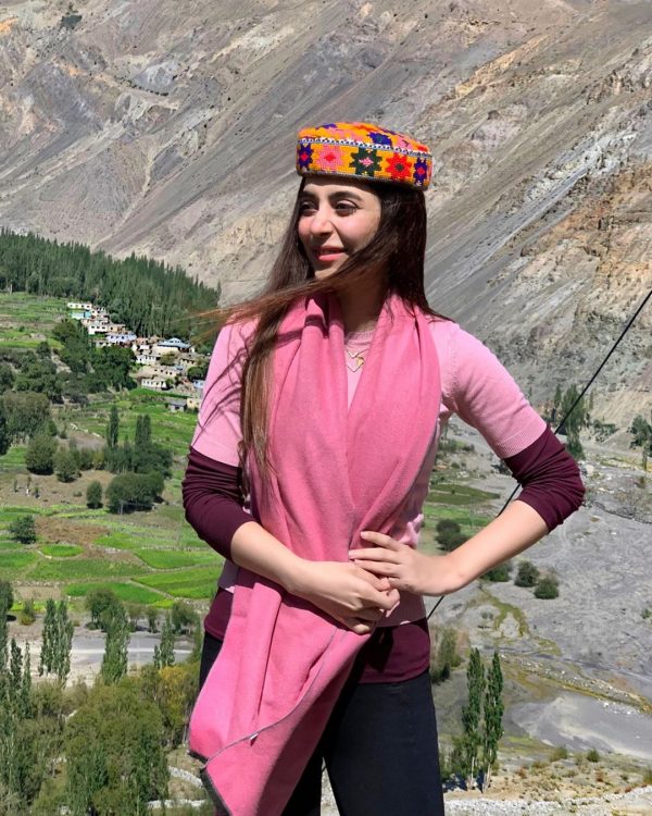 Urwa Hocane Beautiful Pictures from Her Trip To Skardu