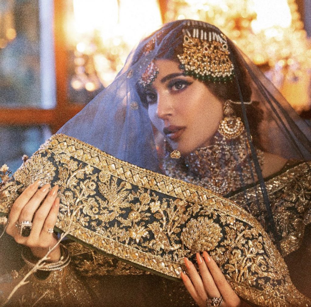 Urwa Hocane 12