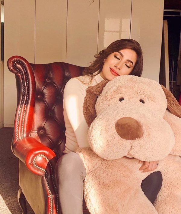 Mehwish Hayat Is Drooling Over Her Latest Celebrity Crush 