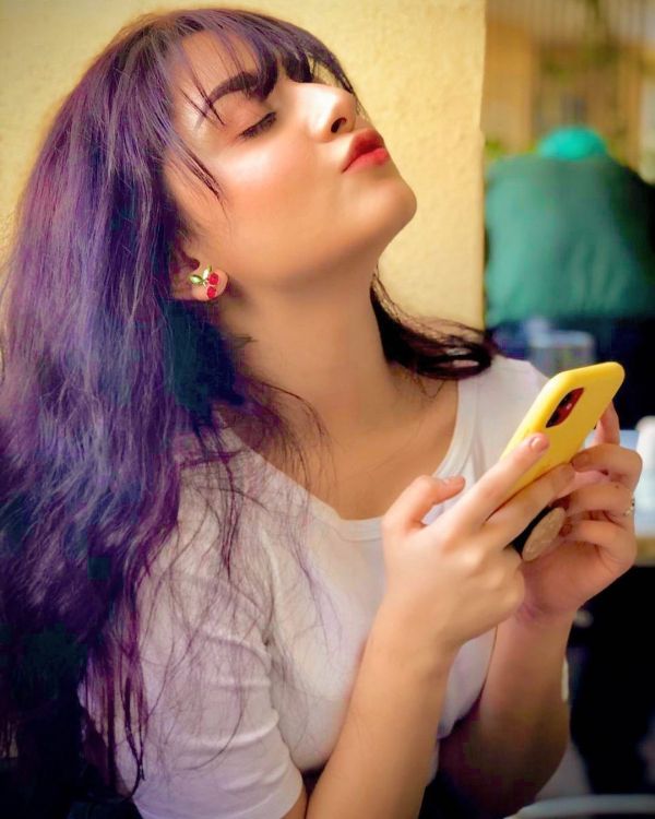 Alizeh Shah Latest Beautiful Clicks from her Instagram